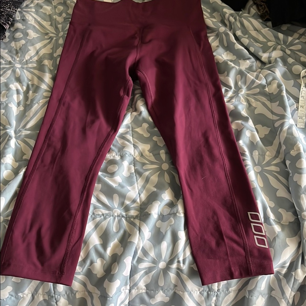 Lorna Jane ultimate support 7/8 tight, Merlot